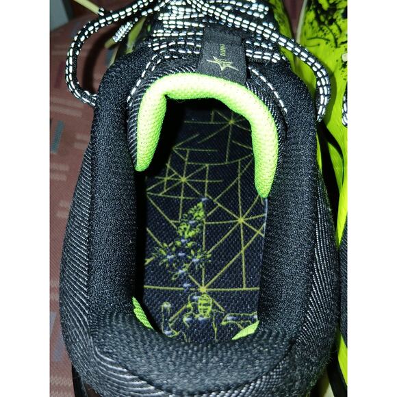 New Size 11 Nike Alpha Huarache Elite 4 Low MCS Baseball Black/Lime FV6096-001 - Picture 8 of 9
